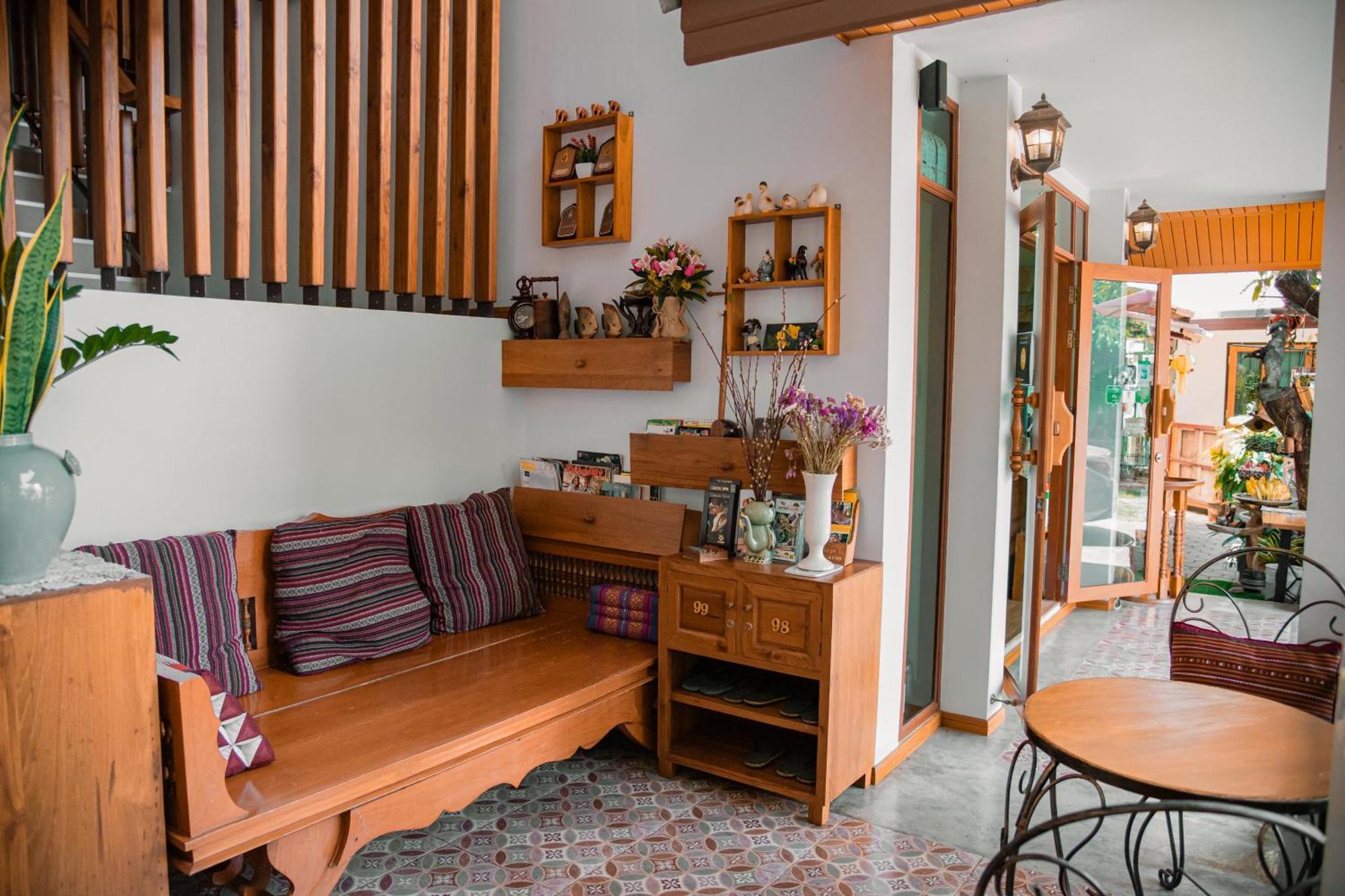 Gordnuea Boutique House Acomodação com café da manhã Chiang Mai Exterior foto