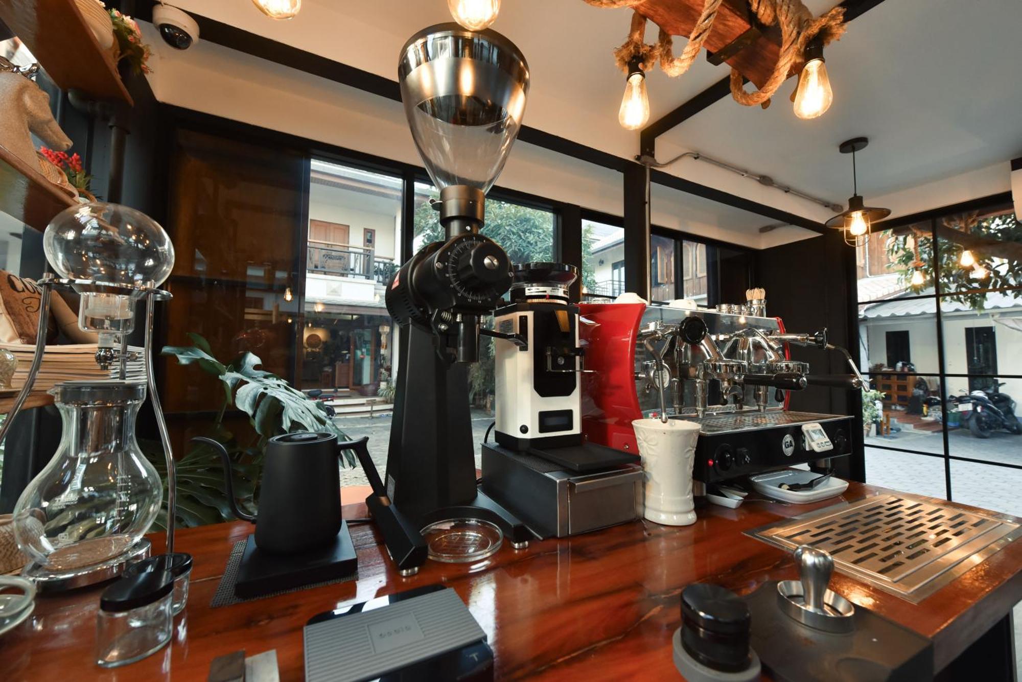 Gordnuea Boutique House Acomodação com café da manhã Chiang Mai Exterior foto