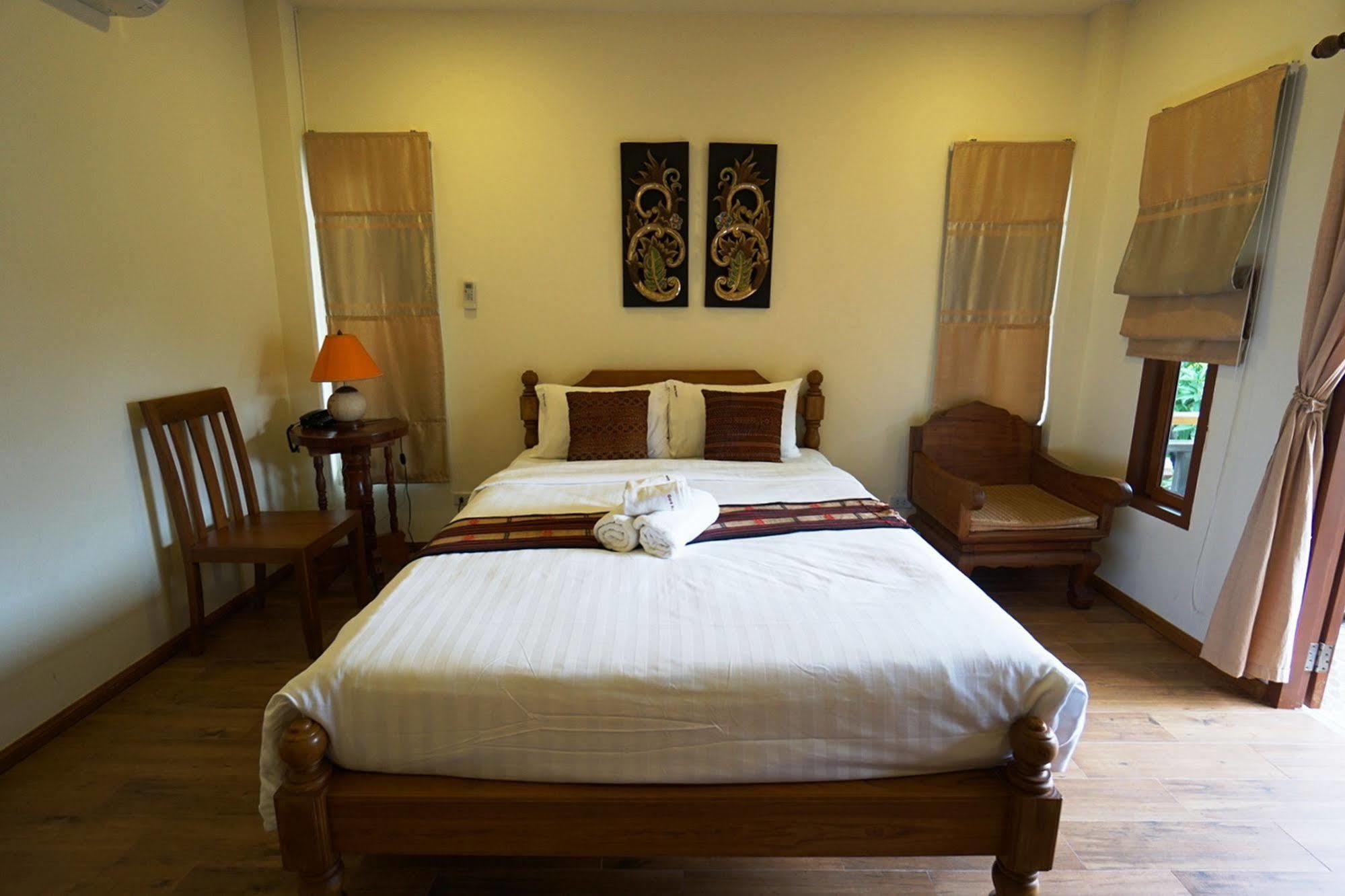Gordnuea Boutique House Acomodação com café da manhã Chiang Mai Exterior foto